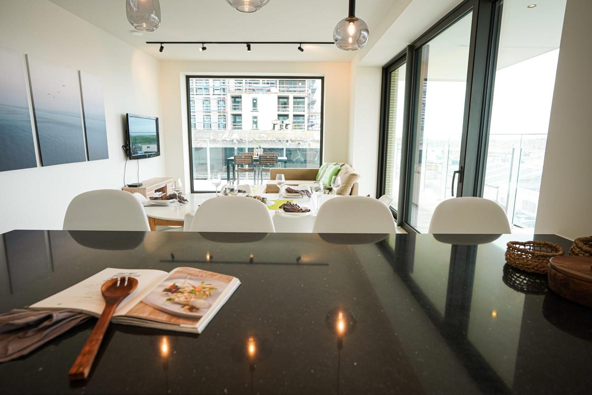 Huswell - Beautiful Apartment With Communal Pool And Gym Ostenda Esterno foto